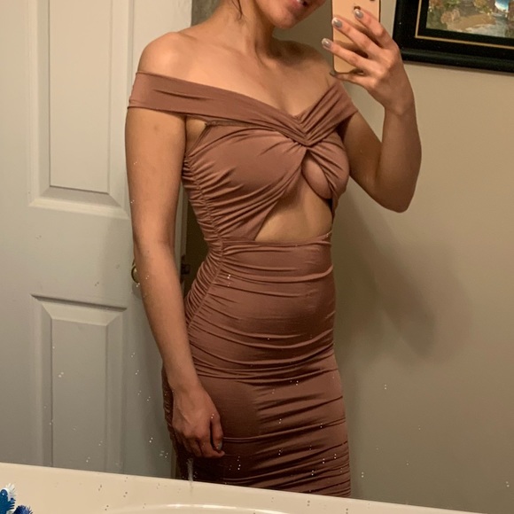 Fashion Nova Off-Shoulder Dress - Picture 3 of 6
